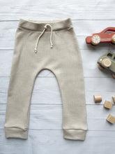 Load image into Gallery viewer, Joggers - Light Beige