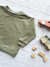 Load image into Gallery viewer, Sweatshirt - Olive